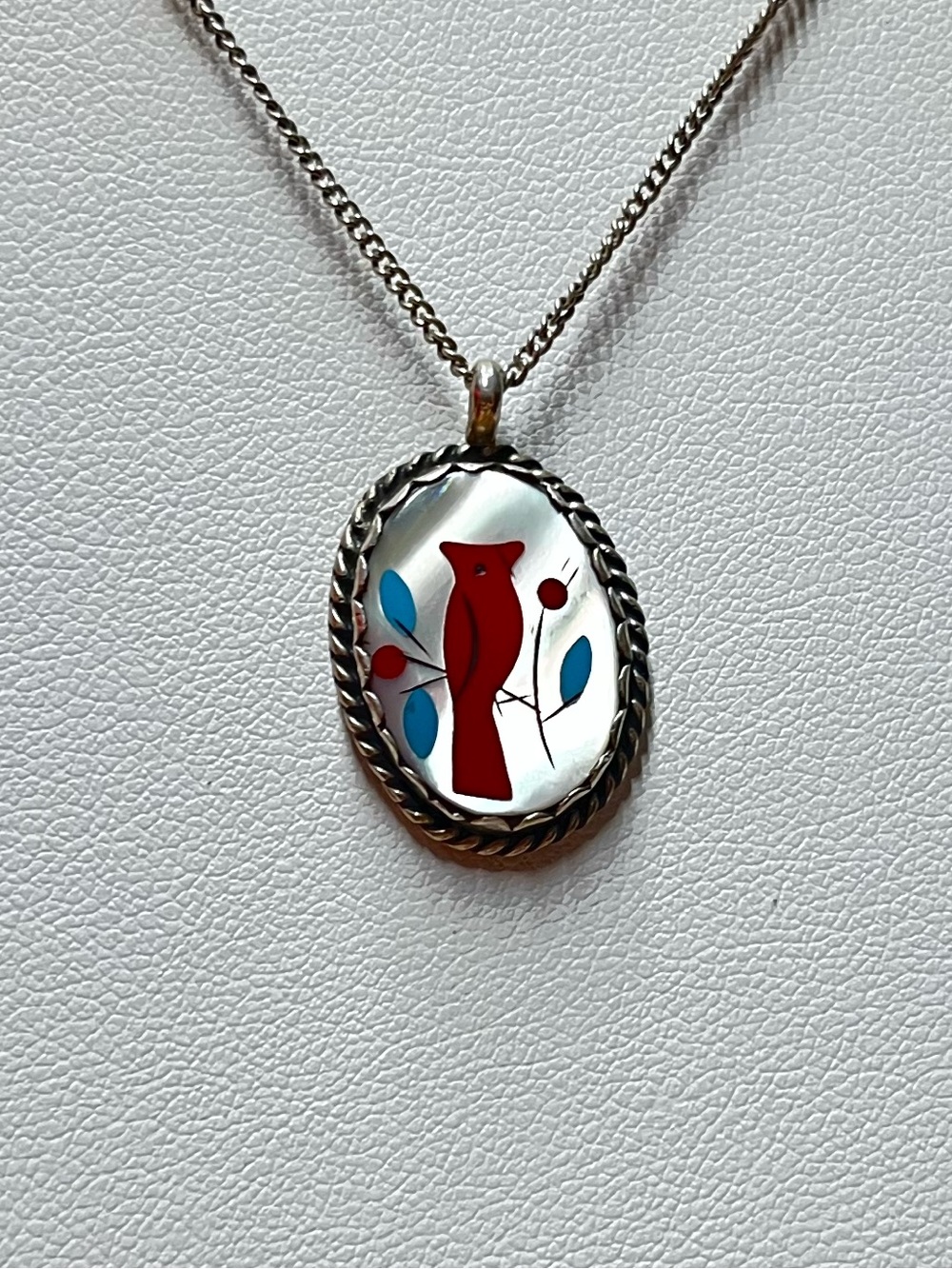 Vintage Native American Cardinal Inlay Pendant Necklace 18” Sanford Edaakie
